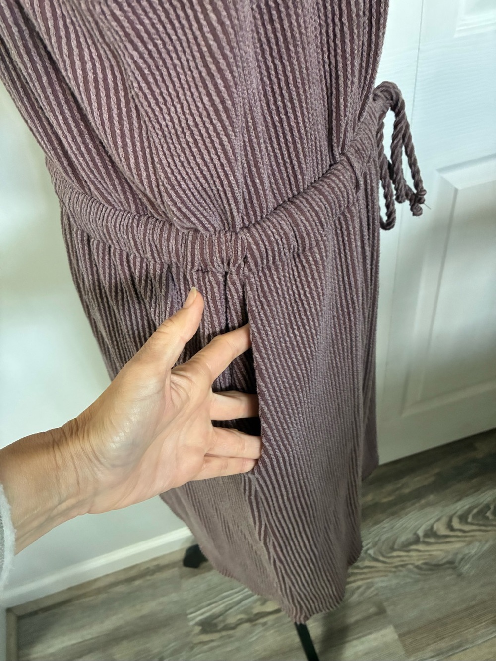 Gilli Ribbed Henley Drawstring Dress - Picture 4 of 7